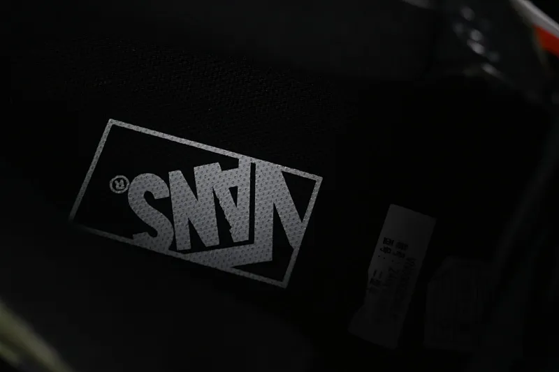 All categories Vans Vans series Vans Mid Vans China Vans Half Cab 33 Vans official retro casual simple versatile skateboard shoes VN000DZ3BLK